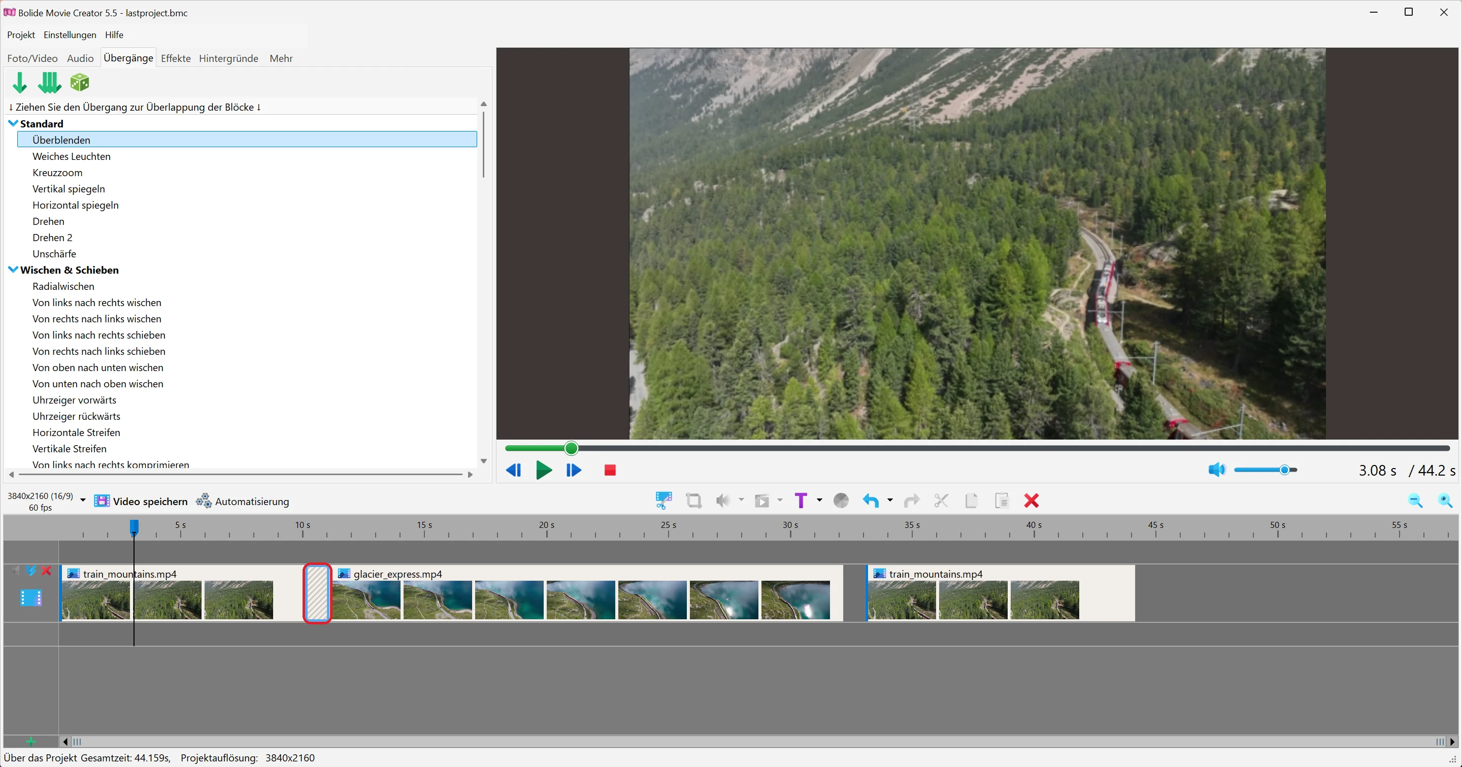 Videoclips für einen Übergang überlappen in Bolide Movie Creator