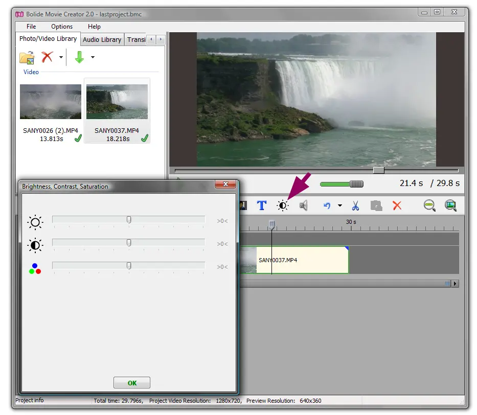 adjusting visual levels for the video clip in Bolide Movie Creator